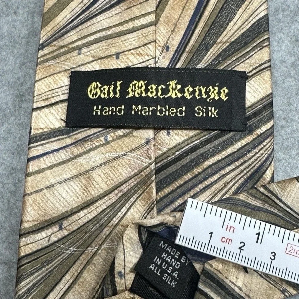 Gail MacKenzie‎ Hand Marbled Silk Tie Gold Ivory Abstract USA Vintage 58x3.5in